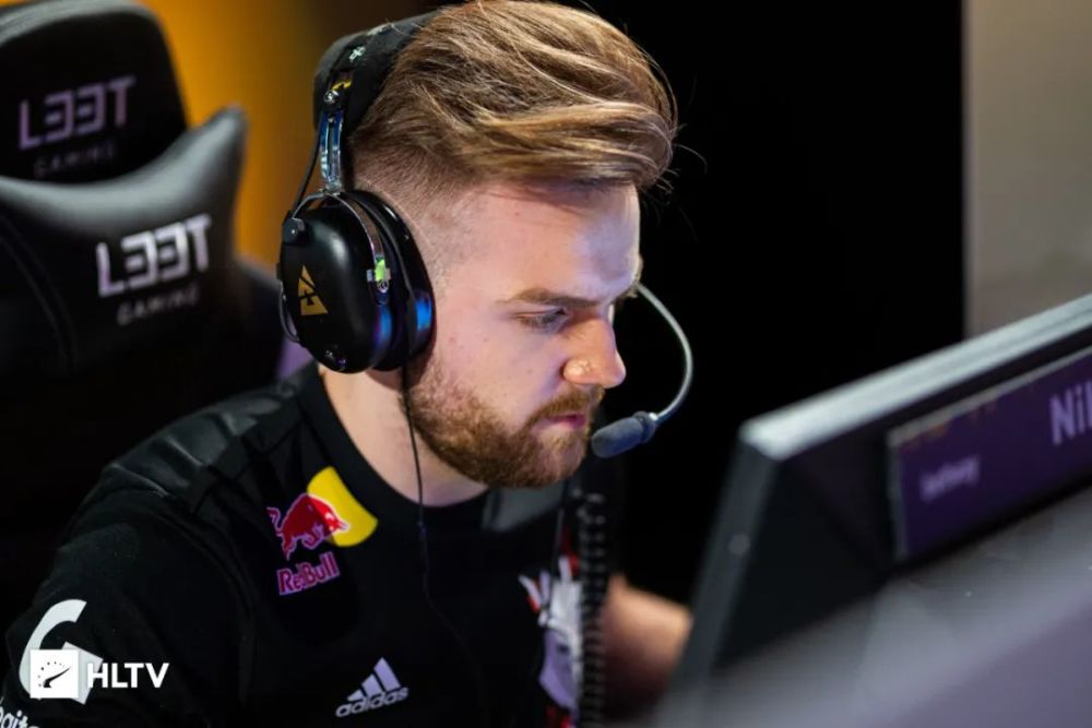 为什么借钱下注必输？（借钱下注为何注定输？）