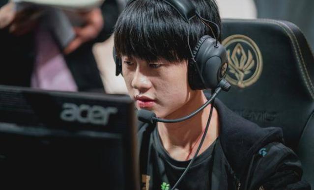 LNG Esports 官方：前 Ninjas in Pyjamas 下路选手 Photic 加入团队