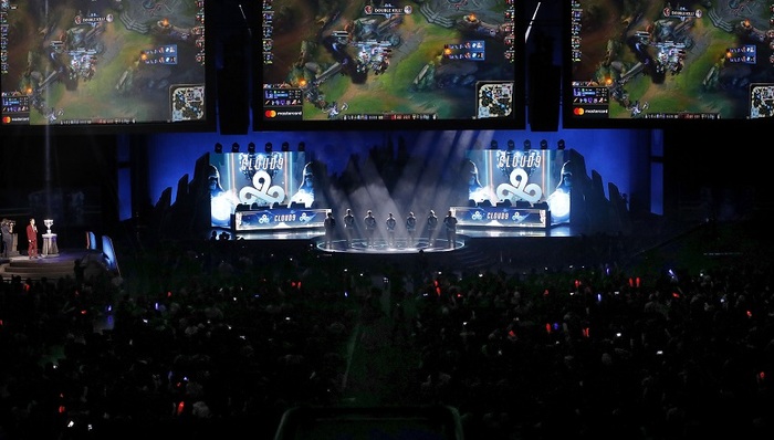 扑克教会我们克制（从牌桌学来的克制）